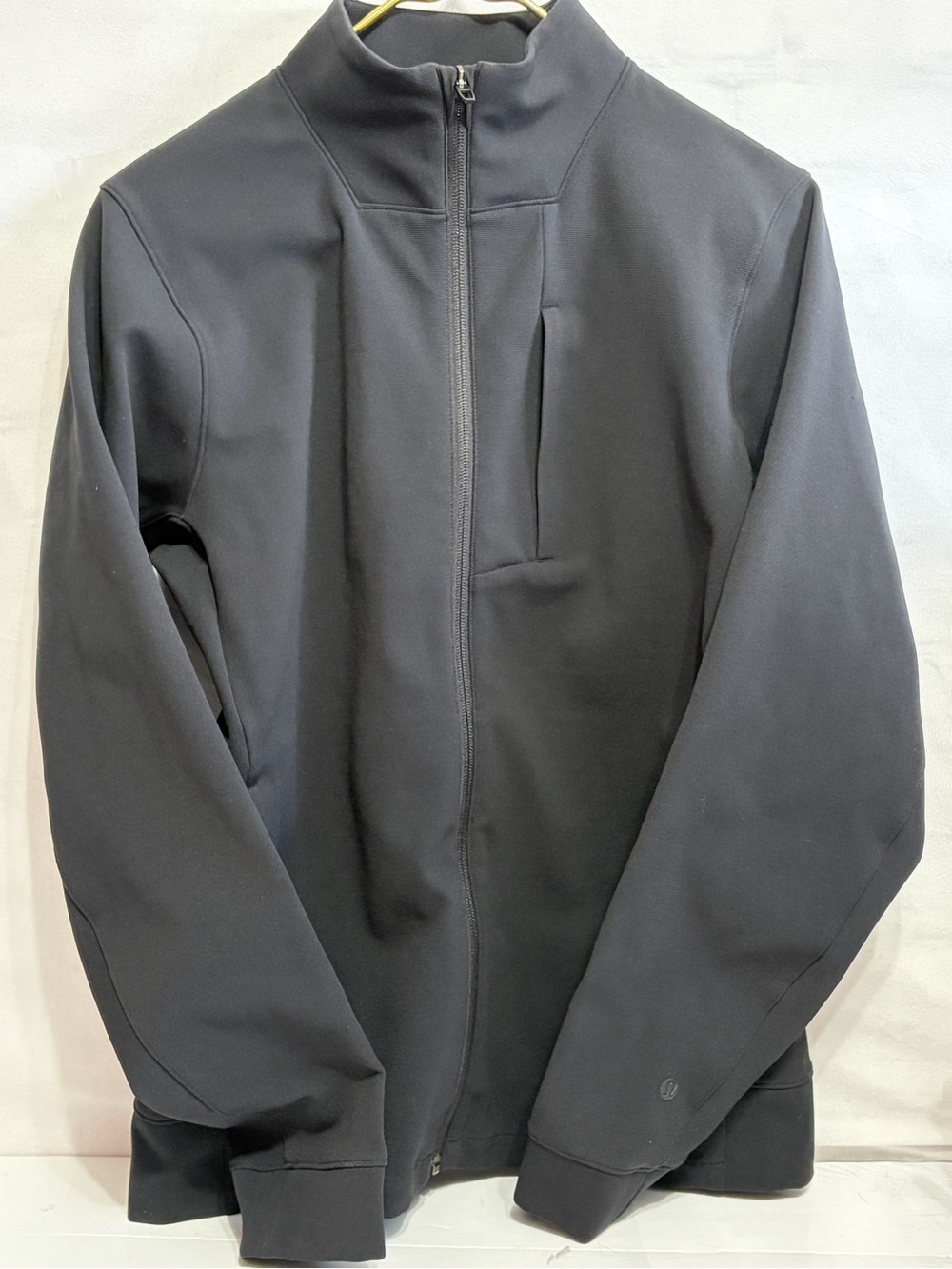 Lululemon Men Sojourn Track Jacket black full zip sweat wicking  Small/ NWOT